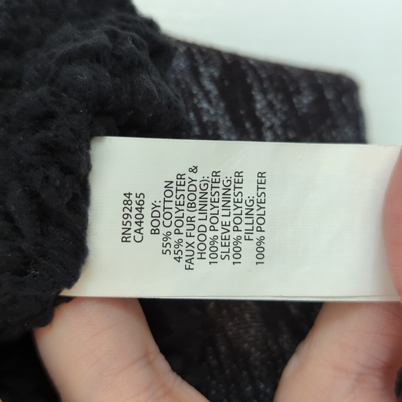 Boys Size Small Children's Place Black Sherpa Lined Hood Zip Sweatshirt - Picture 6 of 9